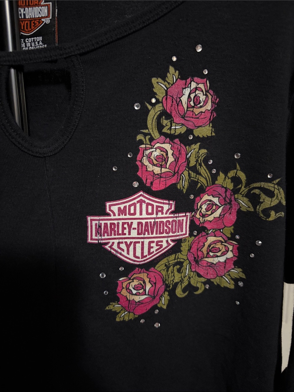 Y2K Harley Davidson Black Long Sleeve Pink Rose Graphics Back Logo - Picture 2 of 8
